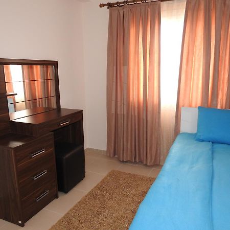 Aylin Apartment Фамагуста Екстериор снимка